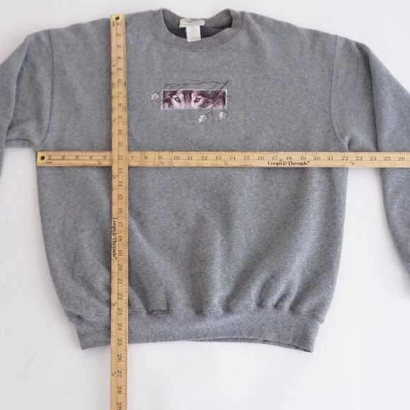 Vintage Artisans Wolf Eyes Embroidery Sweatshirt Gray Wildlife Graphic Sweater L - Picture 3 of 9